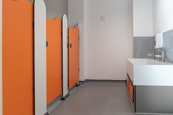 kreş anaokulu wc kabin